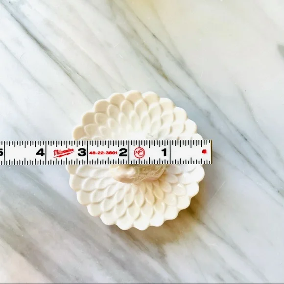 Ceramic Frog on a Lilly Pad•NWOT•Jewelry/Trinket Dish•Ivory•3.5” x 3.5” x 2”🌼 - Picture 10 of 12